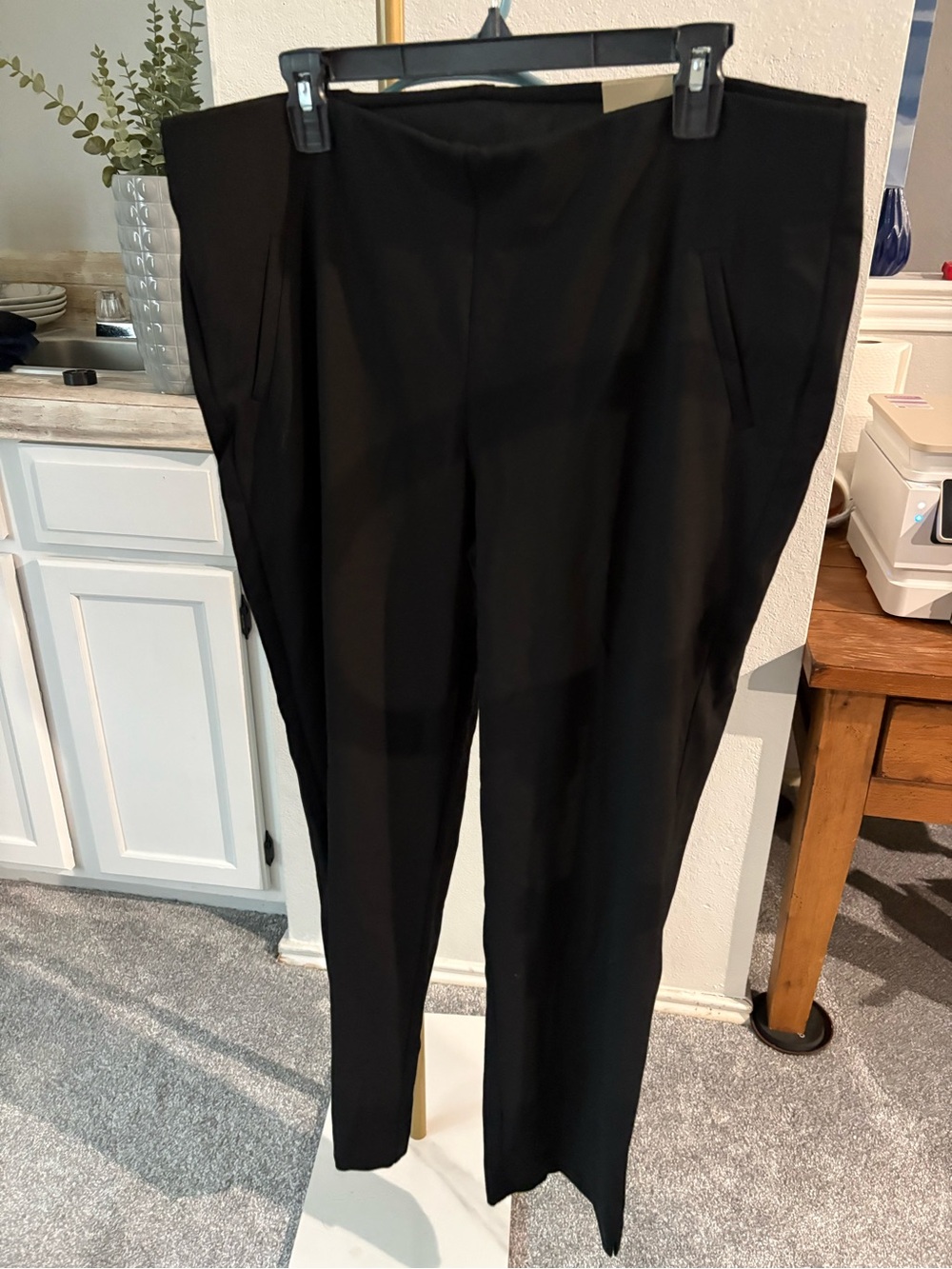 Chico's Women's Black Solid Ponte Mid Rise Dress Pants Regular Size 3S